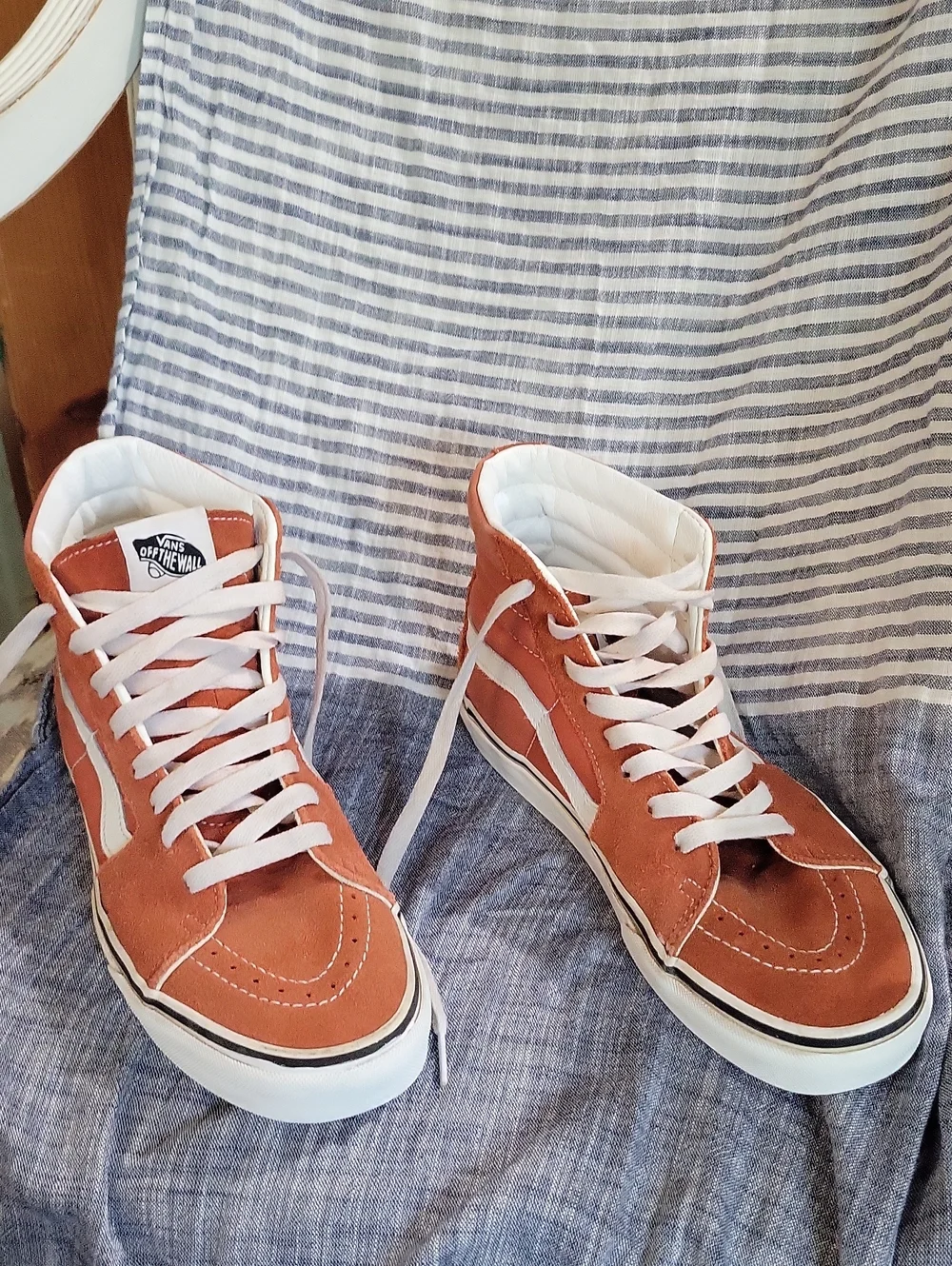 Vans Rust Orange & White Sk8-Hi Suede High-Top Sneakers Womens 8.5 Mens 7